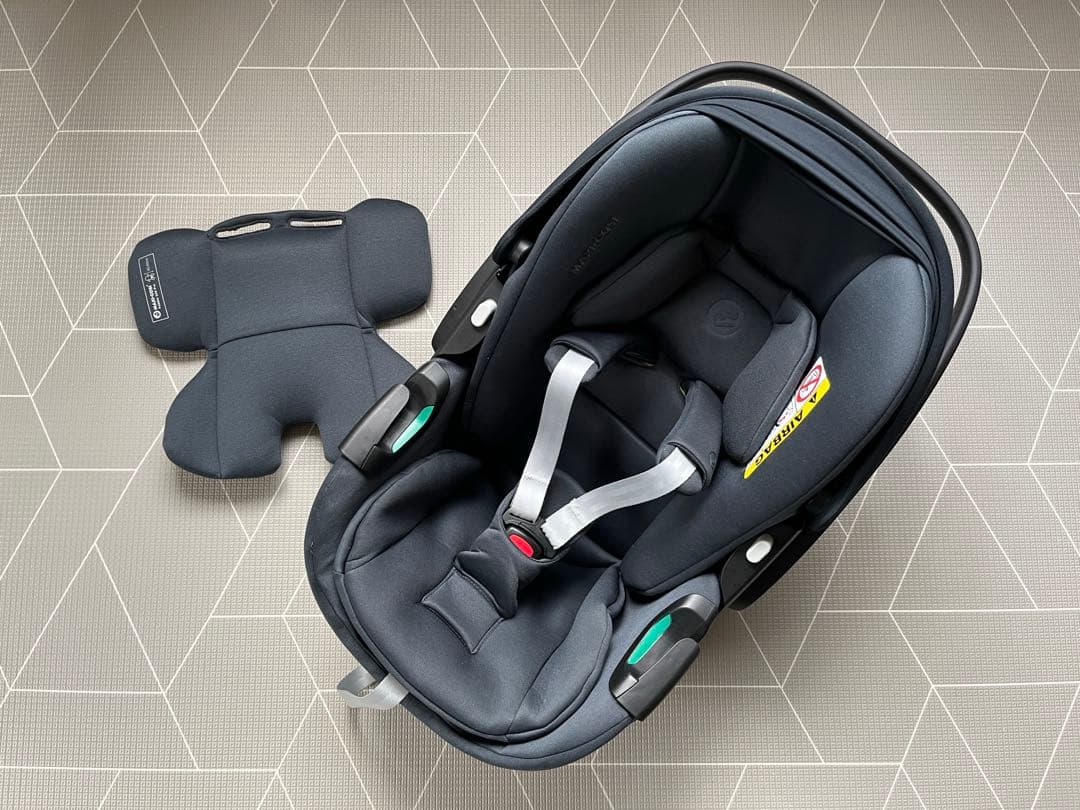 MAXI-COSI pebble 360 pro エッセンシャルグラファイト