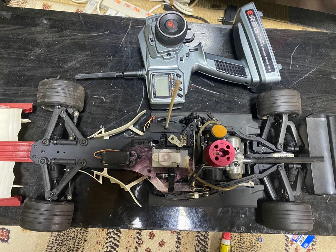 本日のみのセール！ガソリンエンジン ホビーラジコンカー