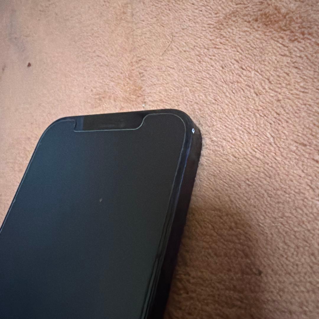 Apple iPhone 12 本体 ブラック　256GB