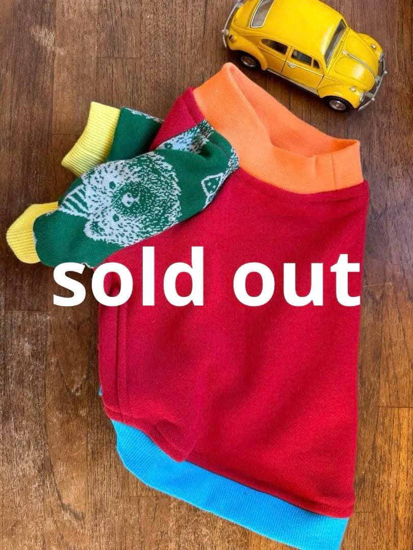 袖にクマさんのロンT  フレブル服　パグ服　犬服　ハンドメイド