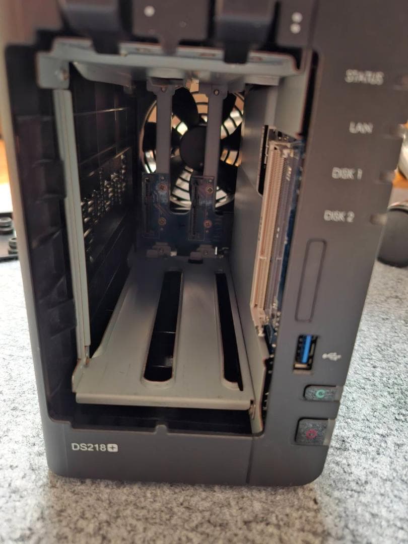 Synology DS218j NAS 2ベイ HDD(1TB*2)付き