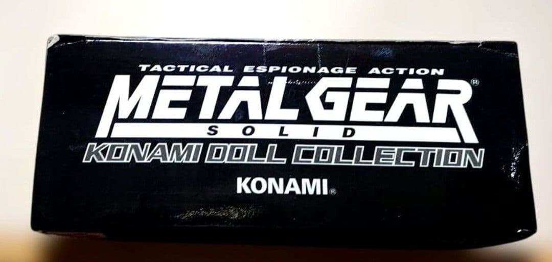 メタルギアソリッド コナミ スナイパーウルフ ドール フィギュア