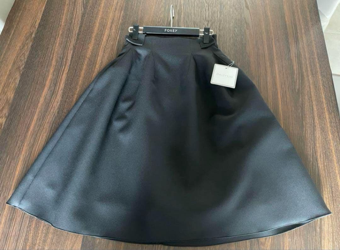 DAISY LIN High-Hip Skirt II 38 新品