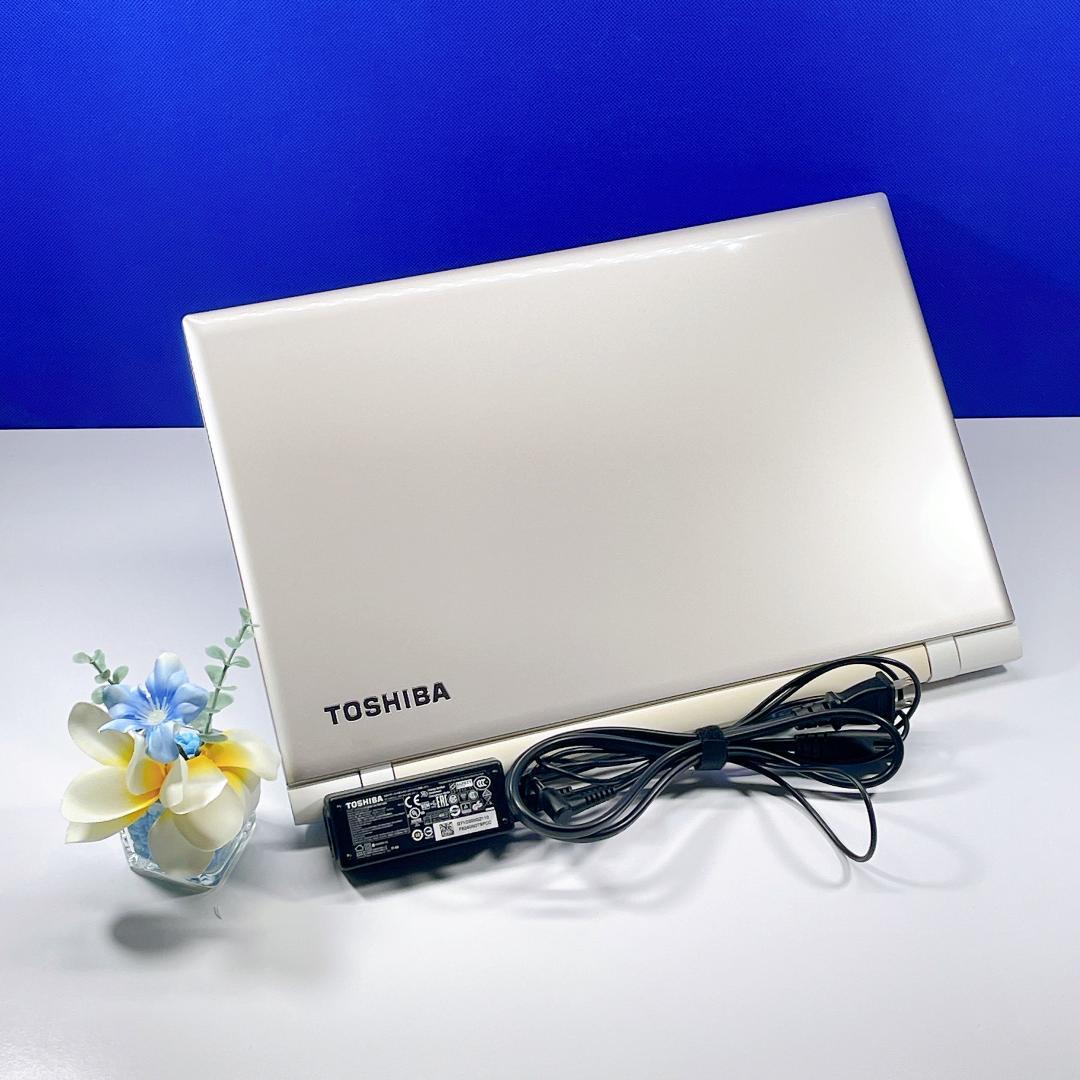 快適SSD✨初期設定済✨Windows11 東芝ゴールドノートパソコン薄型カメラ