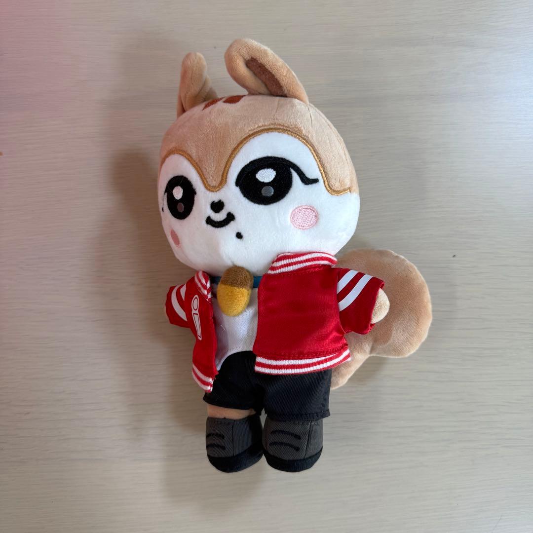 ☆ IVE MINIVE ダリ DAL-E ガウル ぬいぐるみ アウトフィット