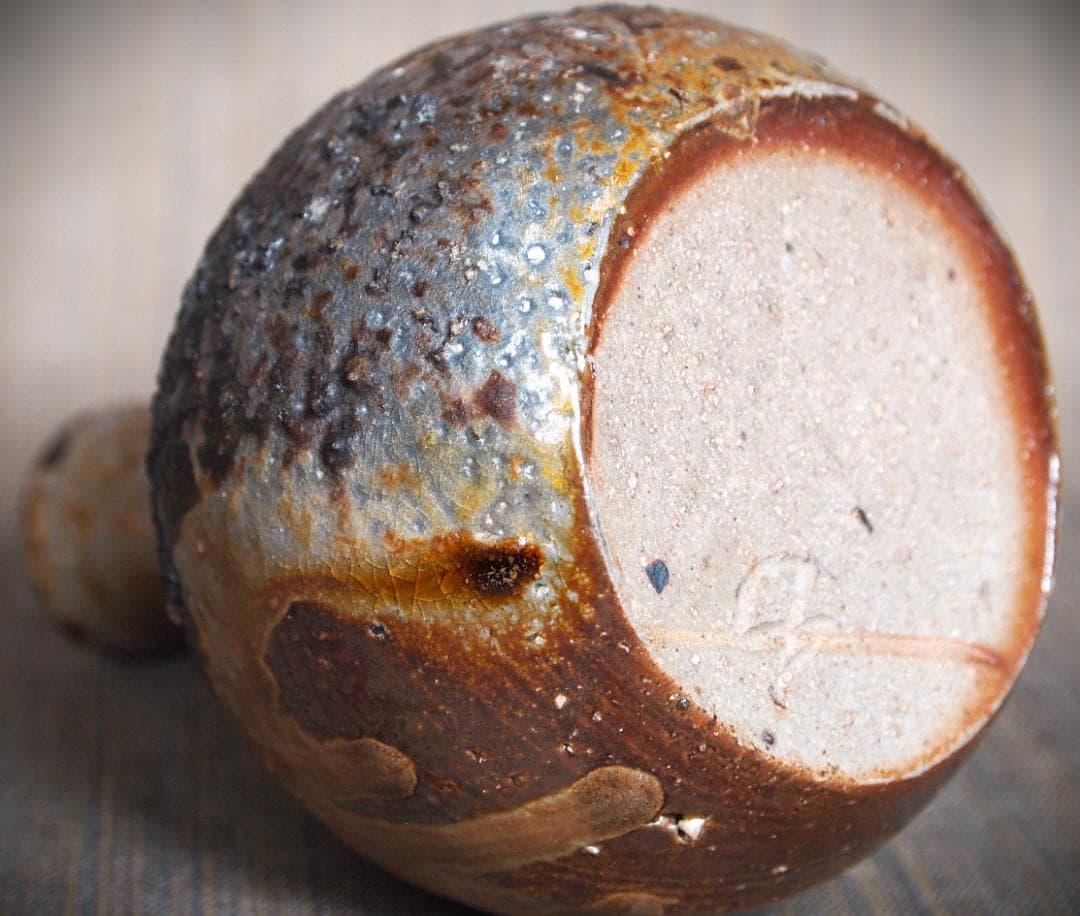 希少作★小山末廣【師：金重素山】備前(窯変〉徳利★共箱