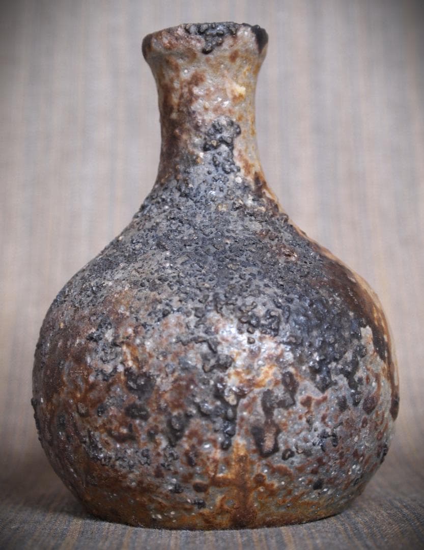 希少作★小山末廣【師：金重素山】備前(窯変〉徳利★共箱