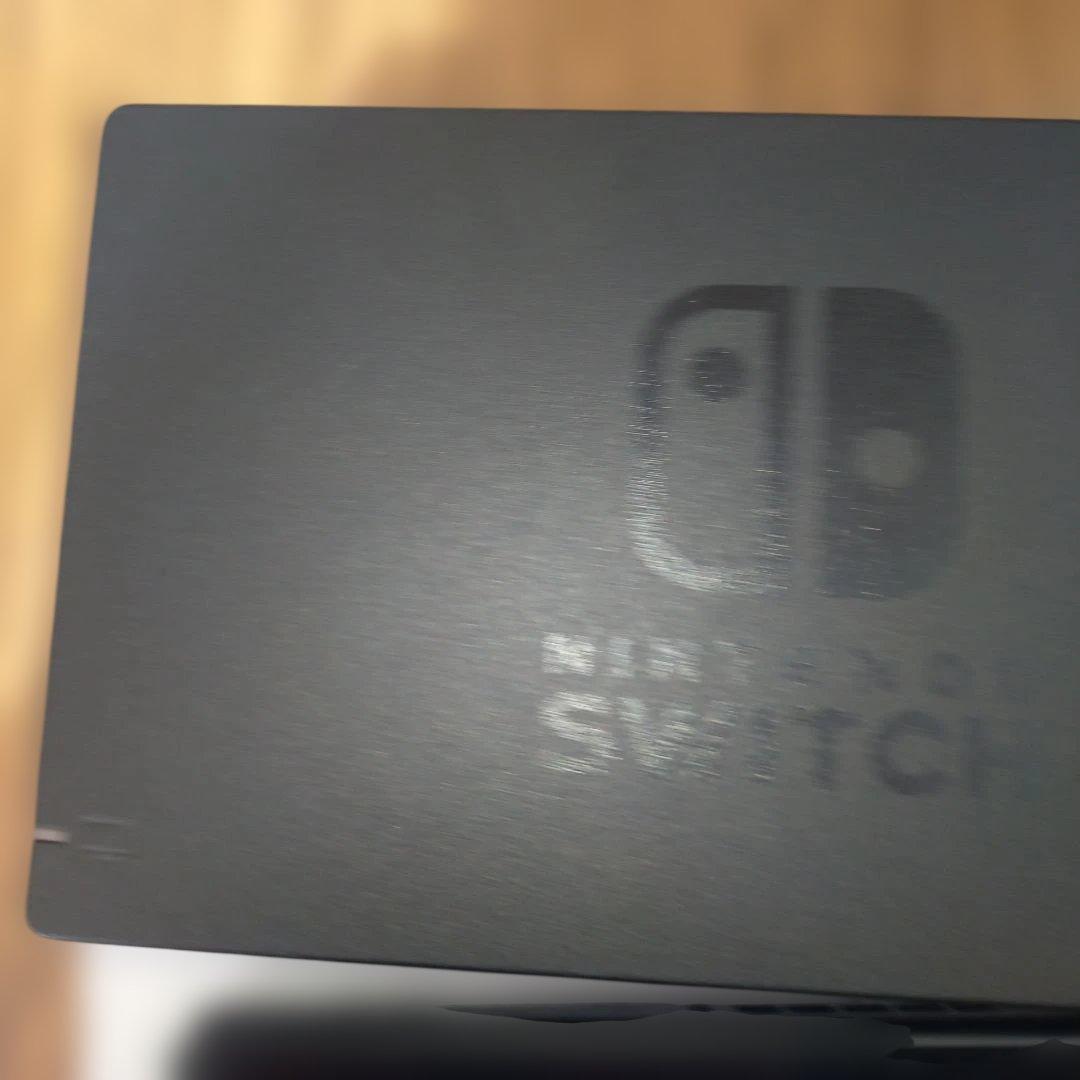 m*3様 Nintendo Switch 本体 2022年製