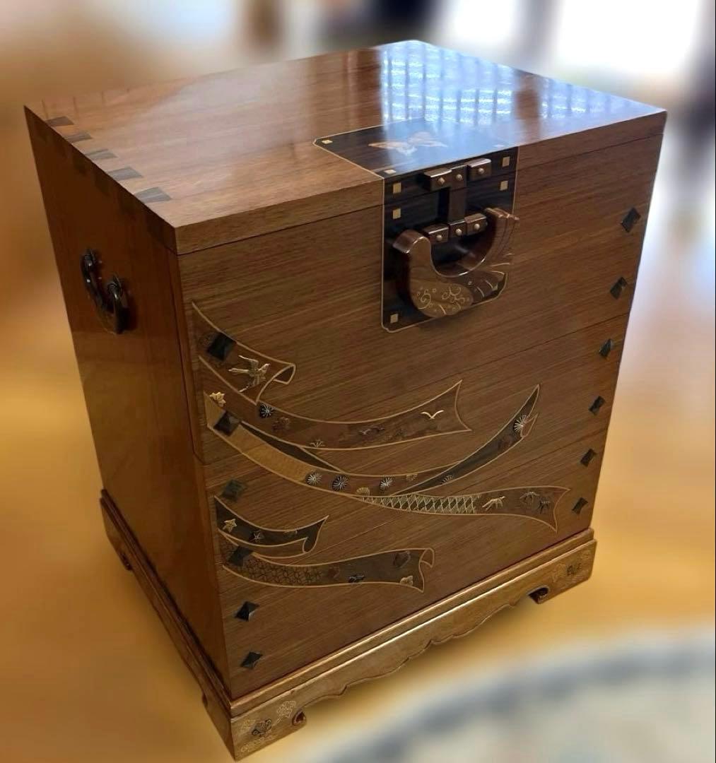 寄木箪笥　木象嵌　３段チェスト　サイドボード 整理箪笥　寄木細工　鍵付き　②