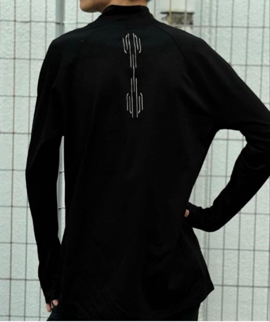 JULIUS ロングTシャツ