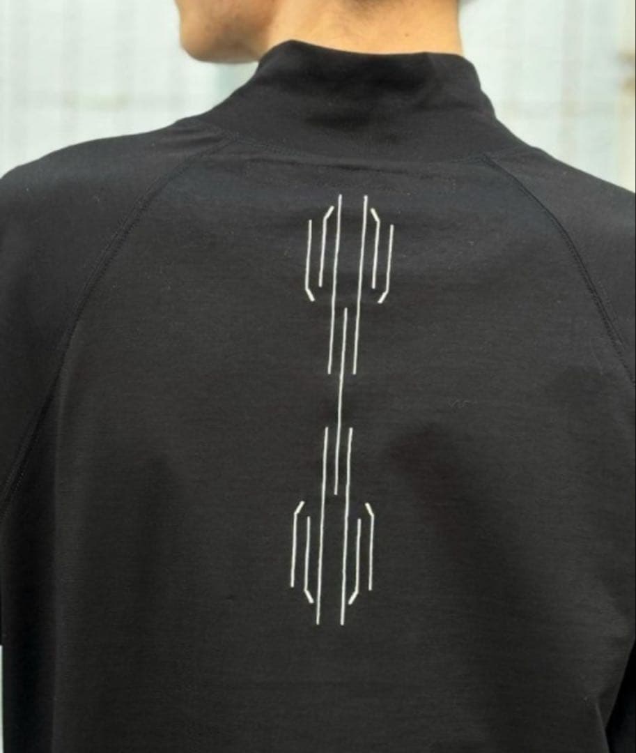 JULIUS ロングTシャツ