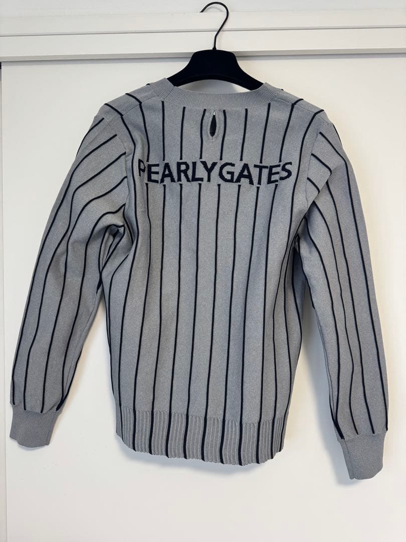 美品！PEARLY GATESニットセーターワッペン