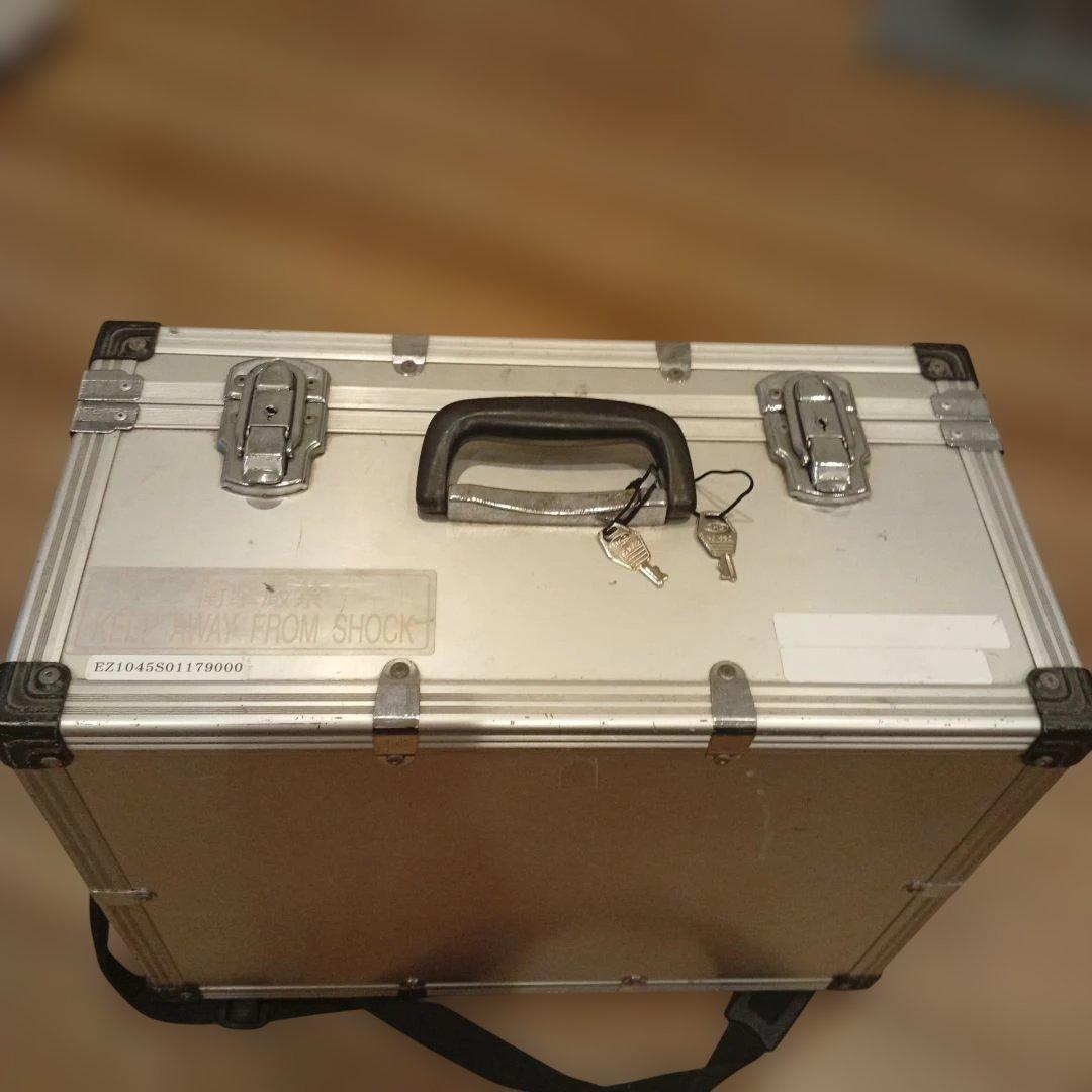 アルミ製セキュリティケース 鍵付き