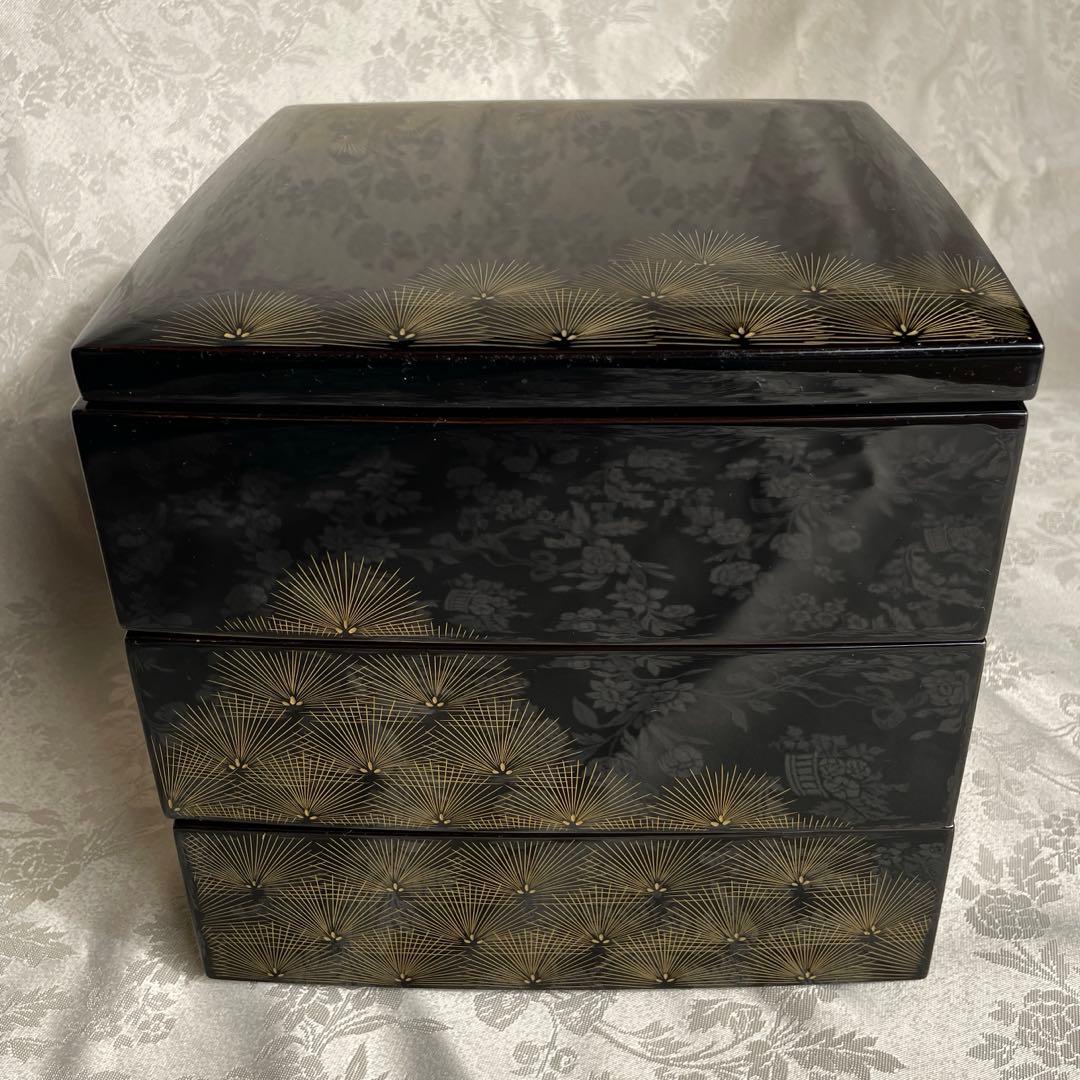 輪島塗 三段重 寿松沈金　うるし工芸 なかたに　共箱付き