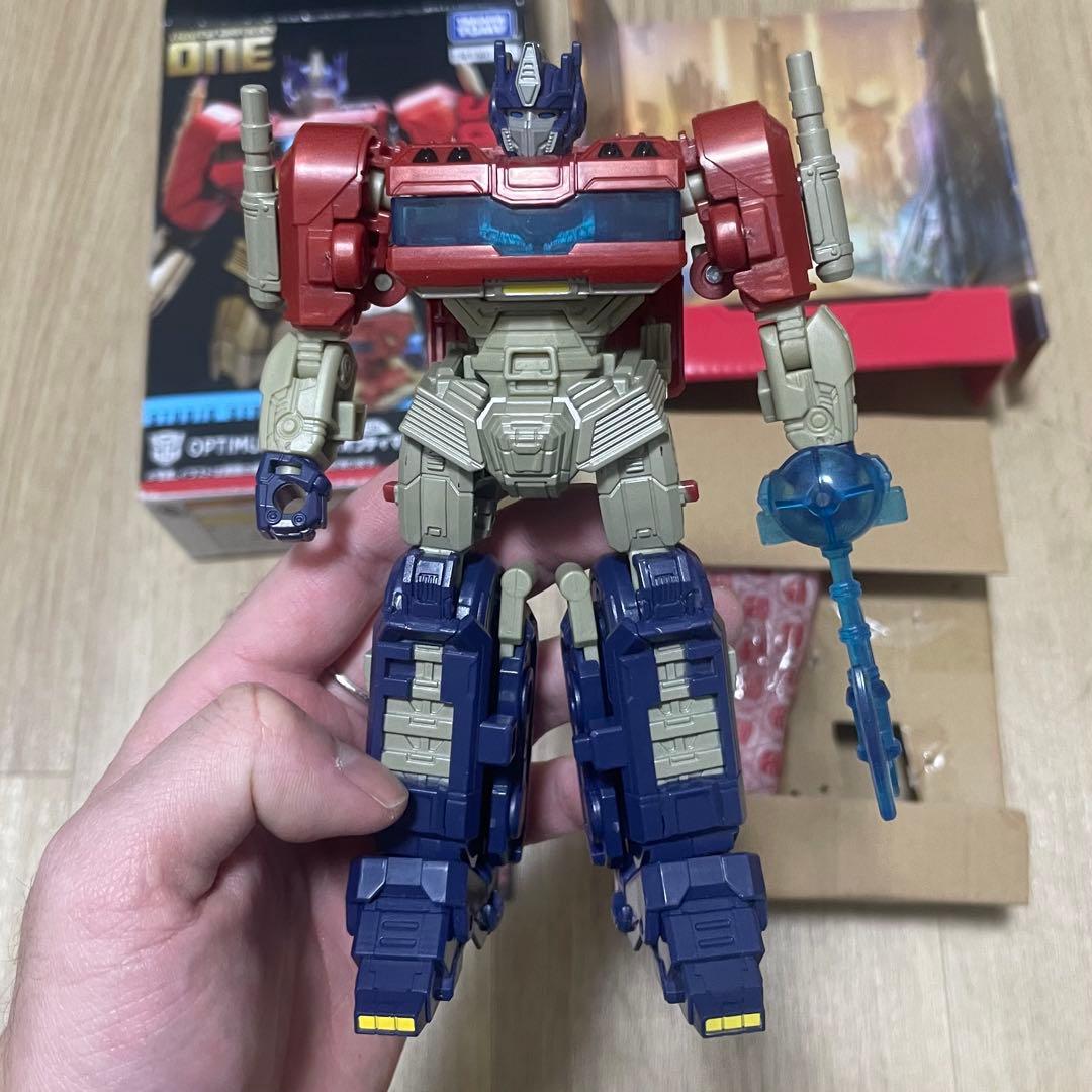トランスフォーマーONE オプティマスプライム フィギュア
