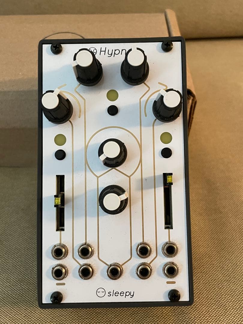 Sleepy Circuits Hypno (pi4) VJ ビデオシンセ