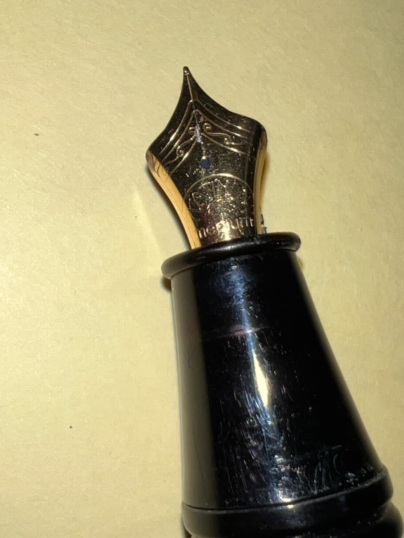 Glamour 万年筆 黒 金メッキペン先