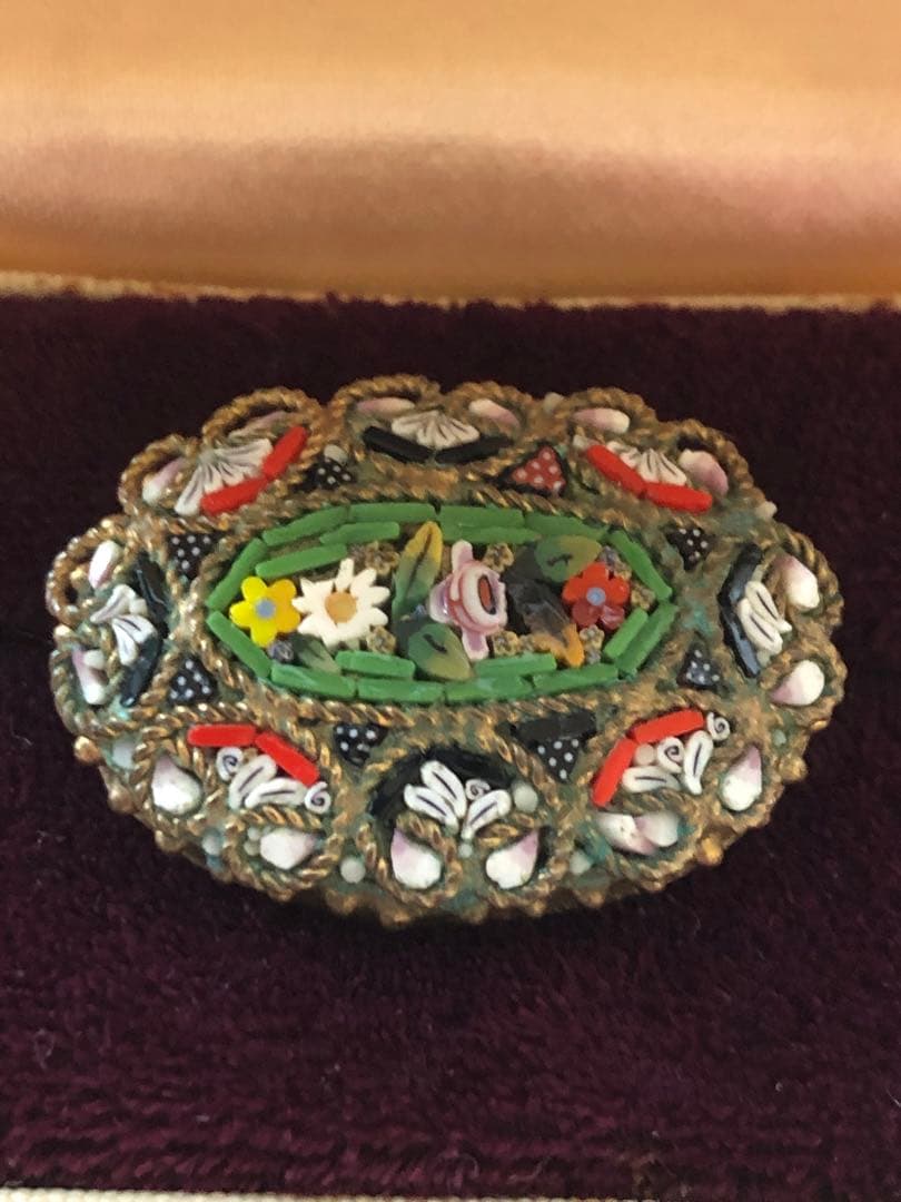 イタリアアンティーク マイクロモザイクのブローチ