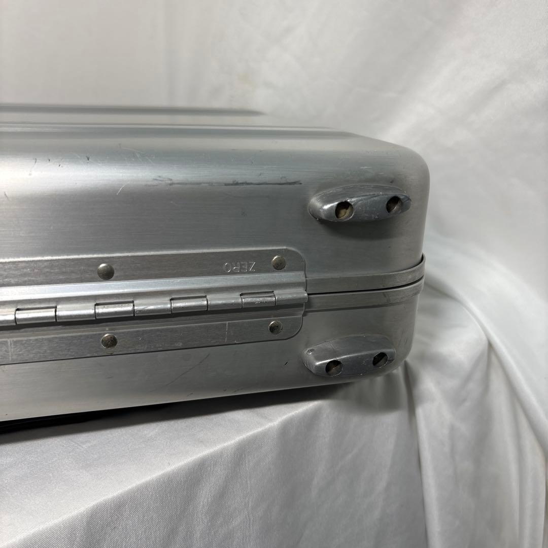 【美品】ゼロハリバートン　DZ5-S1 デラックススリム　アタッシュケース