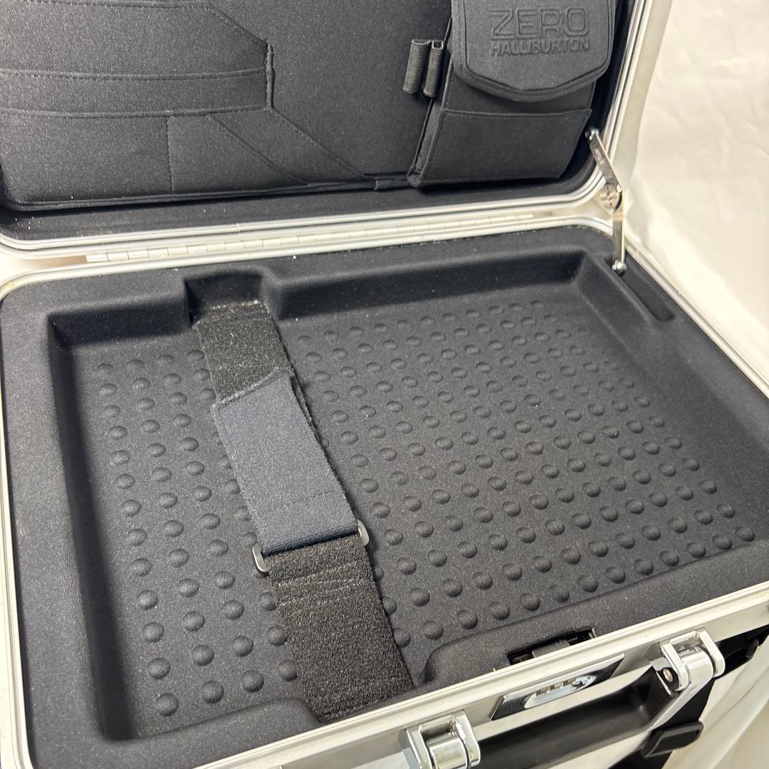 【美品】ゼロハリバートン　DZ5-S1 デラックススリム　アタッシュケース