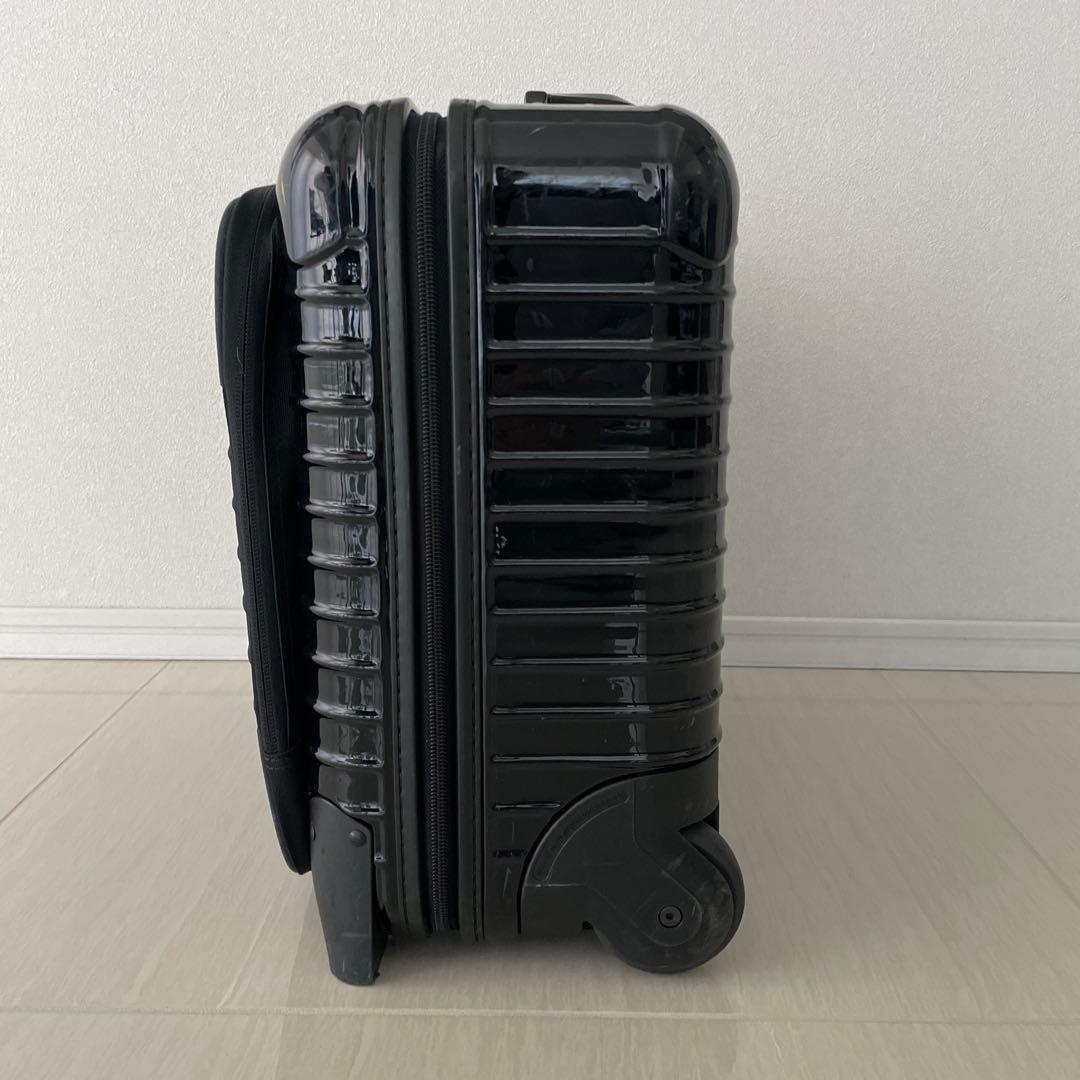 リモワ ボレロ 2輪 23L 860.41 RIMOWA