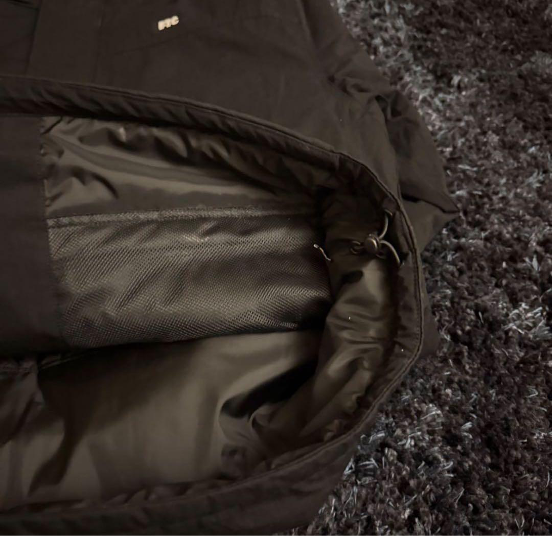 最終値下げ　美品　FTC ブラック マウンテンパーカー