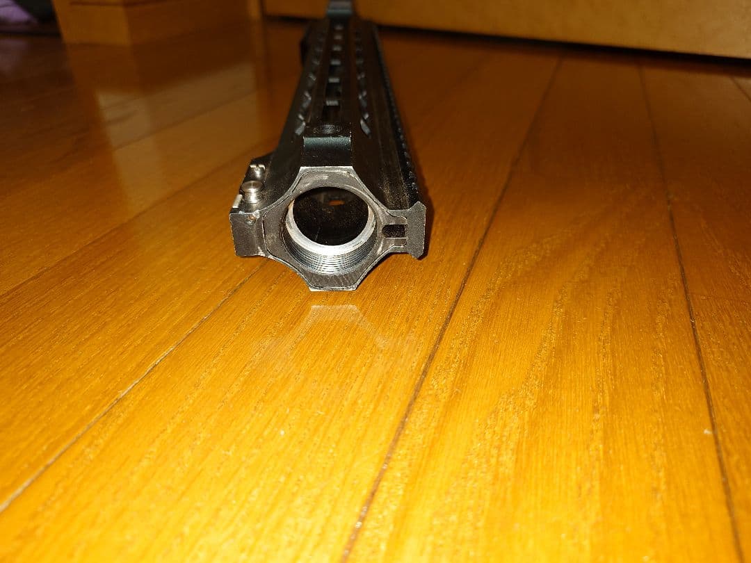 SAI GRY Jailbreakタイプ AR-15 M-LOKハンドガード