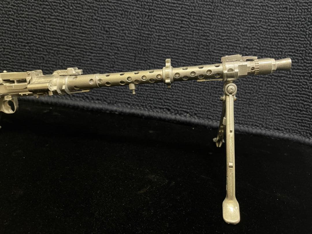 ホワイトメタル製　1/4 MG34 34型 弾薬箱　完成品