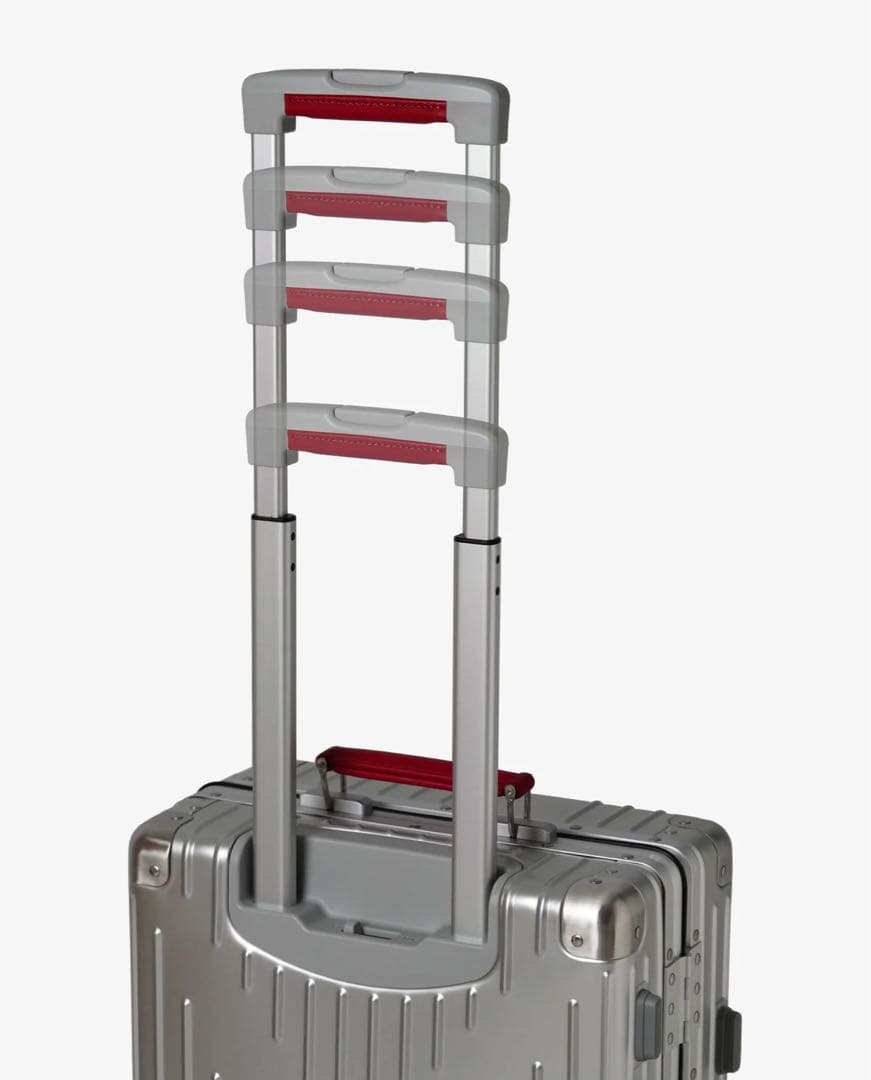 【数量限定】INV5811STP Sterling Silver/Red 70L