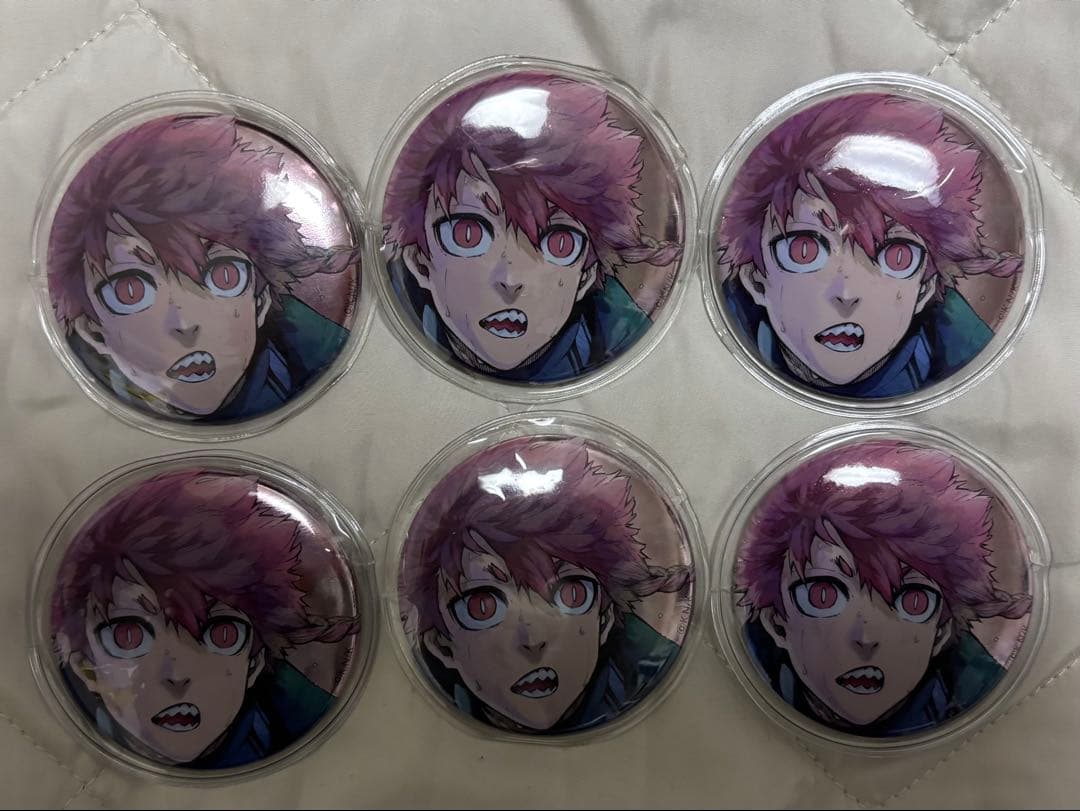 黒名蘭世　ブルーロック展　缶バッジ　48点