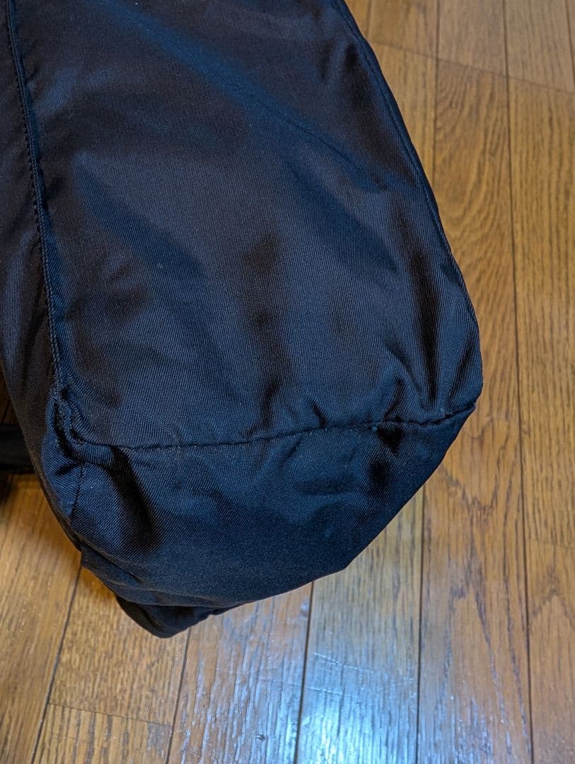 CHANEL　シャネル　ブラック　トート　バッグ