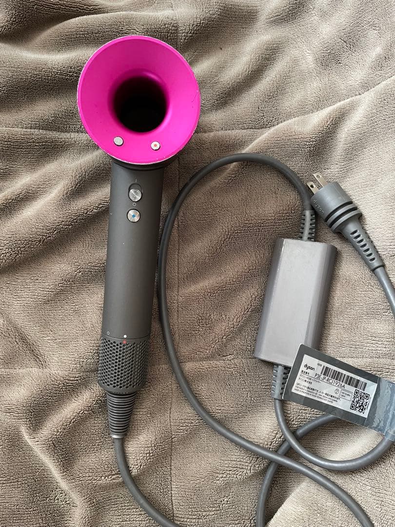 ダイソン　ドライヤー　HD08