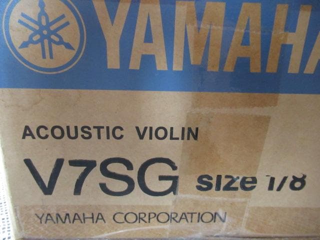 最高位　YAMAHA 　アコースティックバイオリン 　V7SG 　1/8　ケース