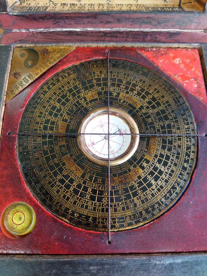 開運 風水盤 中国製 アンティーク 龍 鳳凰 デザイン