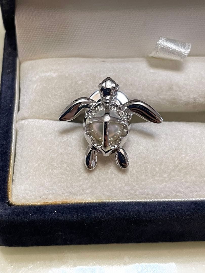 美品　mikimoto ピンブローチ　亀　パール ミキモト　SILVER