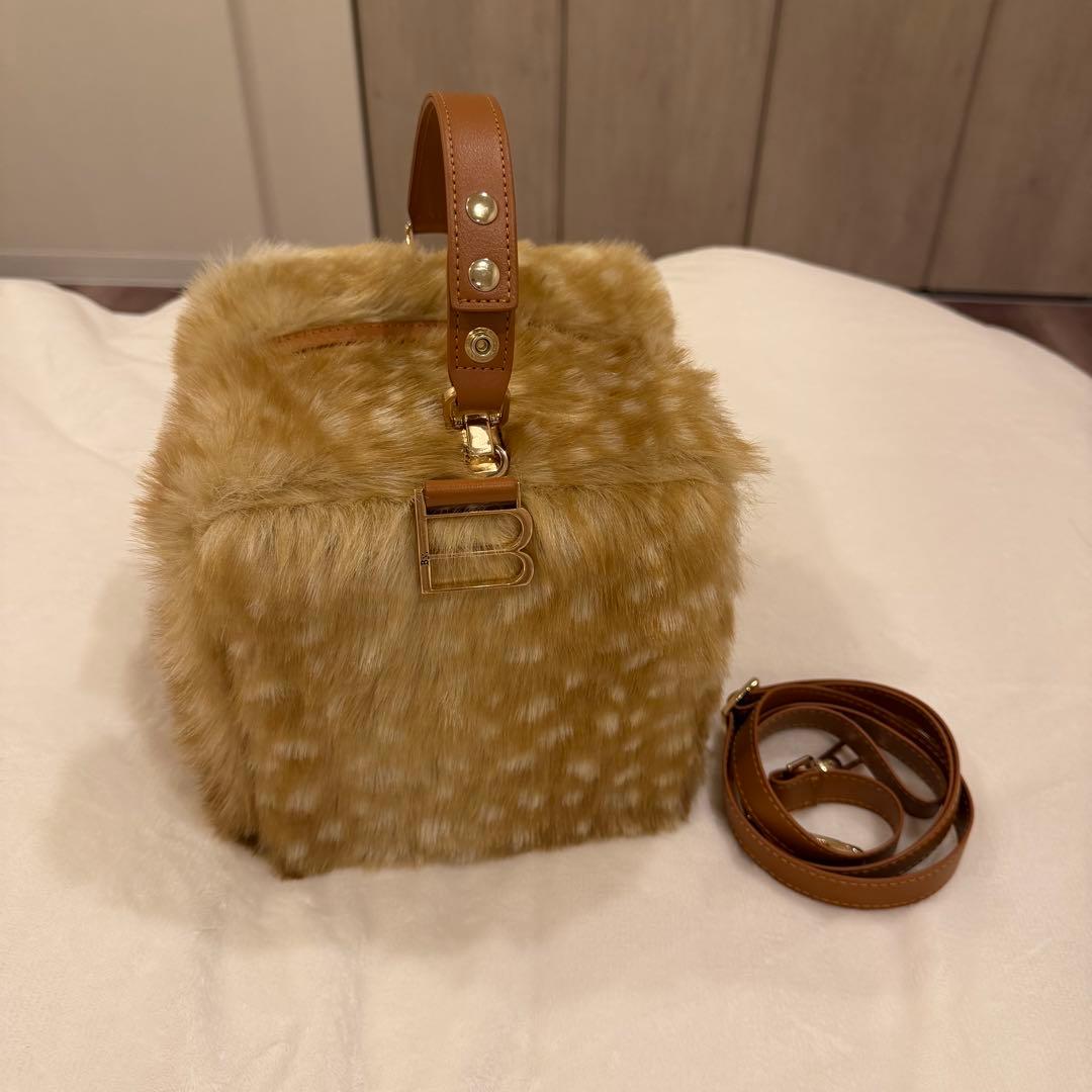 バッグ Bibiy. B. FUR BOX BAG