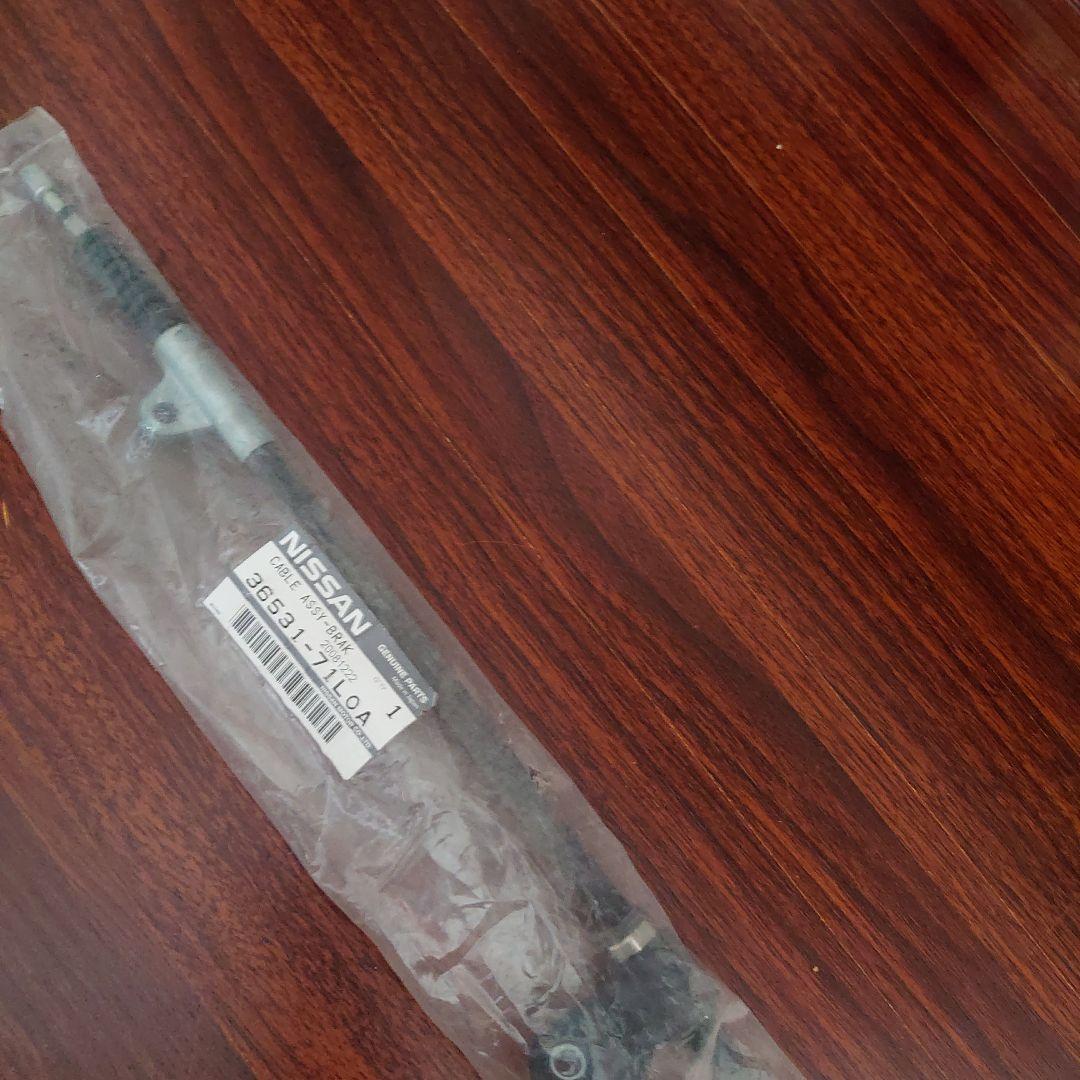 希少！ 新品・未使用未開封品 R32スカイライン サイドブレーキワイヤー