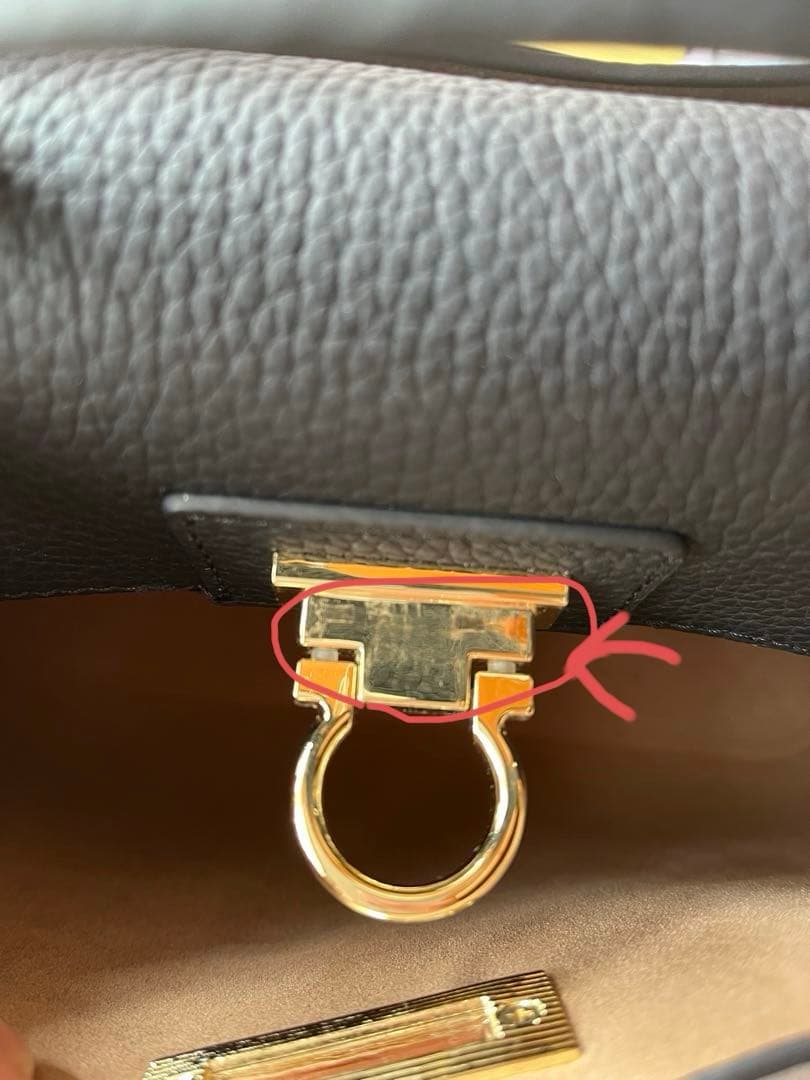 ヘイニ　第3世代 マロエ 本革 ハンドバッグ 2way トートバッグ ショルダー