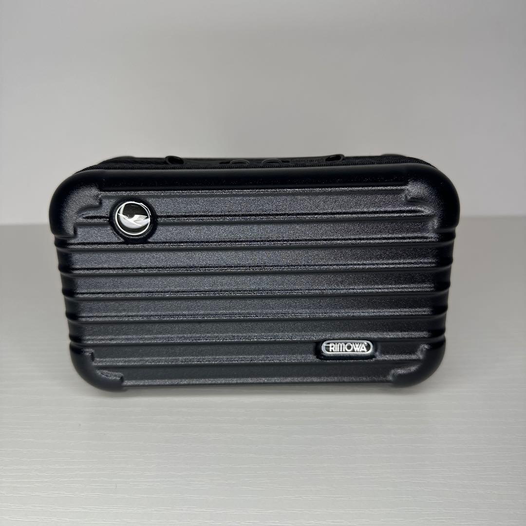 【非売品】RIMOWA Lufthansa アメニティキット マットブラック