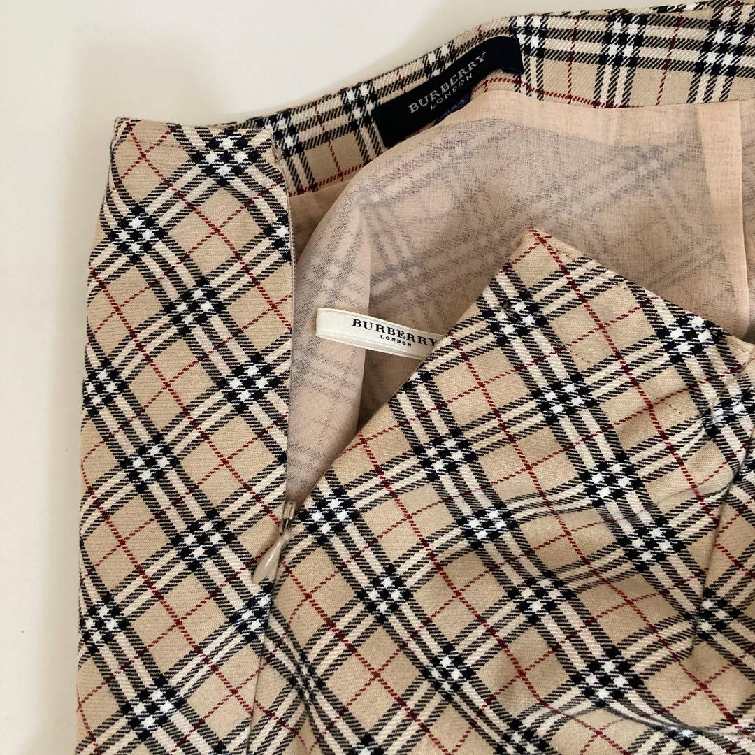 《フェン》新品未使用 バーバリーロンドン　キッズ　スカート 160