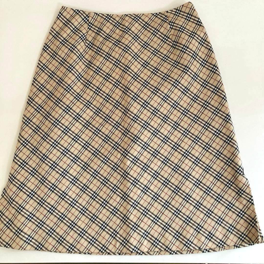 《フェン》新品未使用 バーバリーロンドン　キッズ　スカート 160