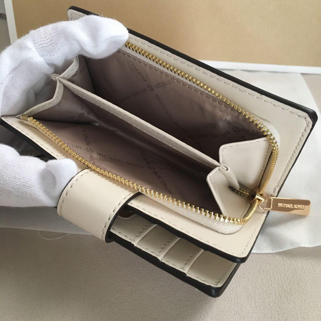 新品　マイケルコース MICHEAL KORS　定価41,800円　財布