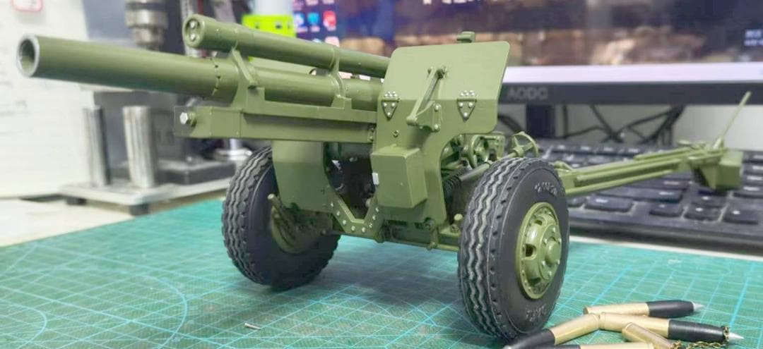 1/16スケー米105ｍｍ榴弾砲模型　１/16スケール　手作　新品