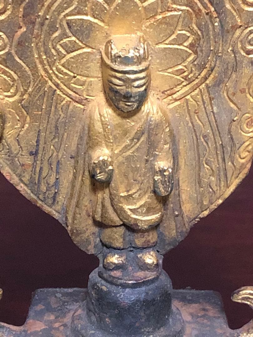 古格を備えた中国古代三尊形式金銅仏木箱入