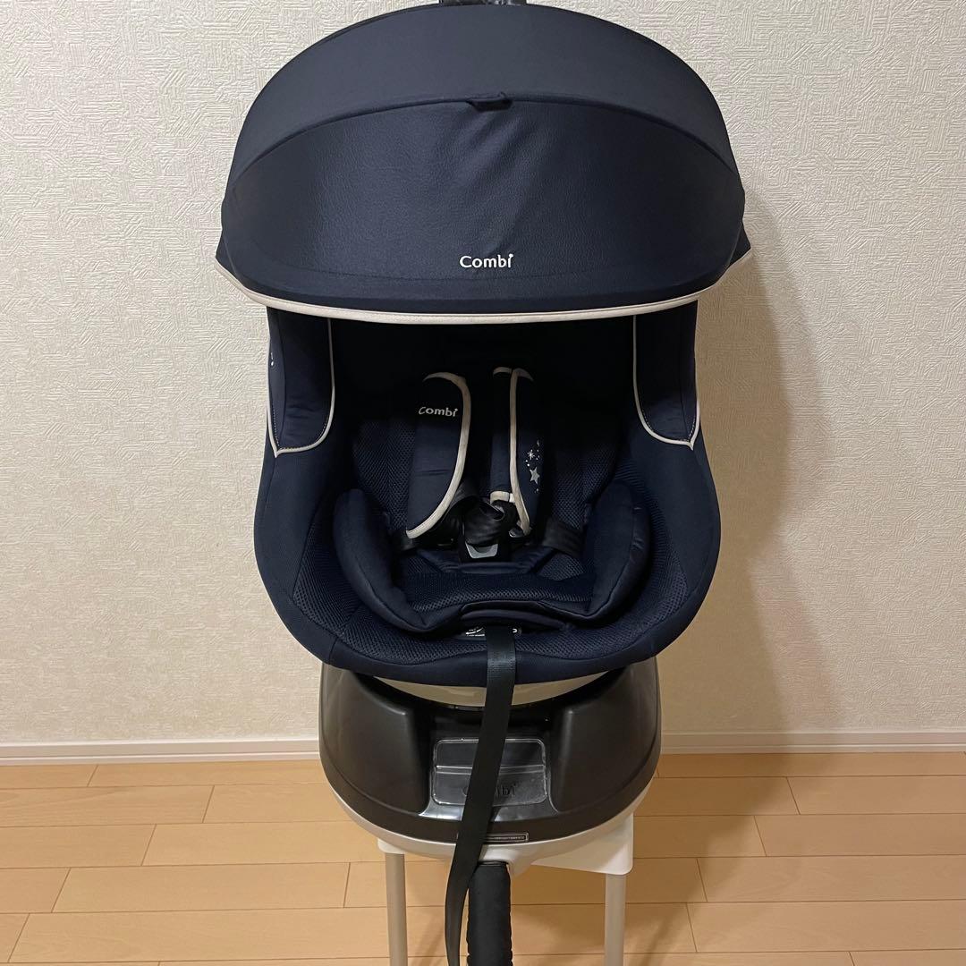 ままん。コンビ　クルムーブ シンプライト　ネイビー回転式　限定品