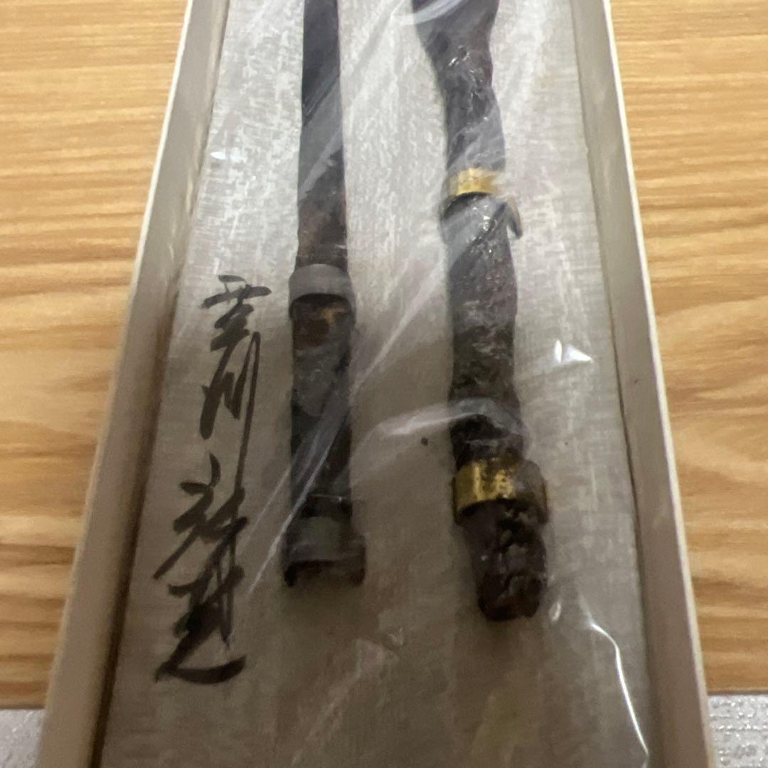 【にわとり　六助】玉鋼鍛造かみ喜利　刀匠　雲州弘光　紙切り