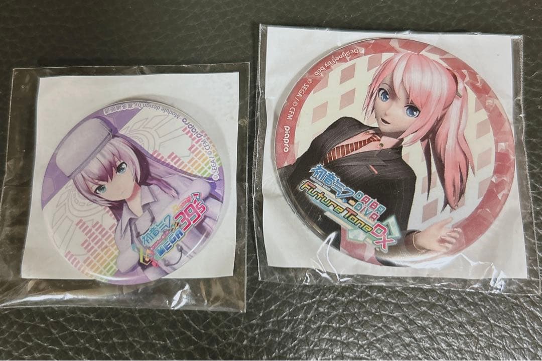 project DIVA 缶バッジ 巡音ルカ　2点セット