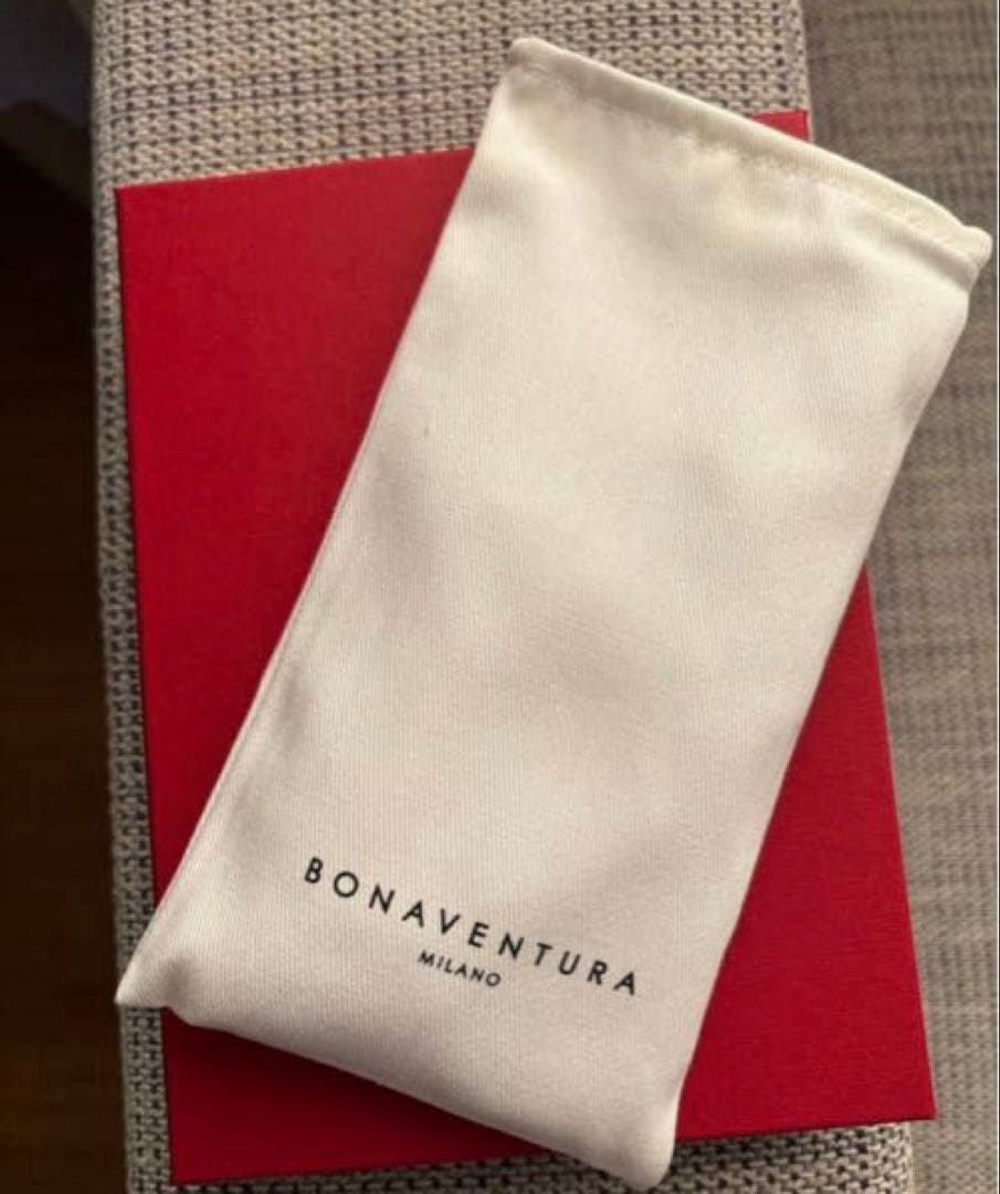 BONAVENTURA （iPhone16ケース）