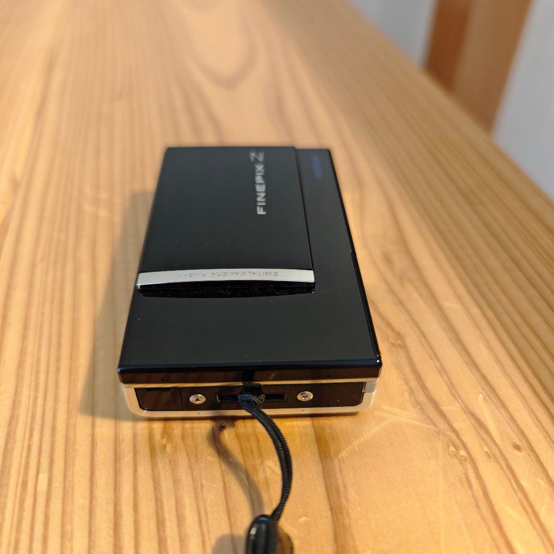 FUJIFILM FINEPIX Z z200fd コンパクトデジタルカメラ