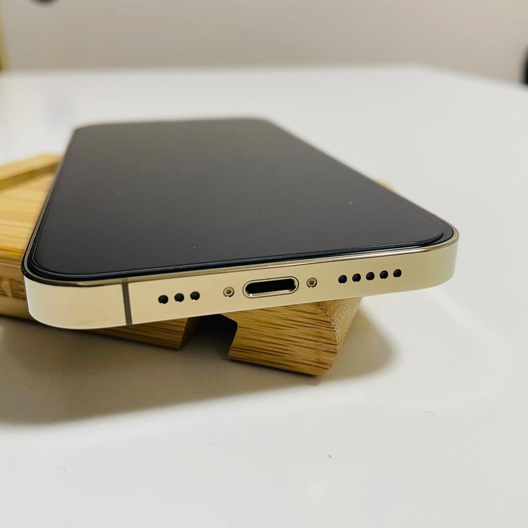 iPhone 12 pro ゴールド 128 GB SIMフリー　箱/説明書付き